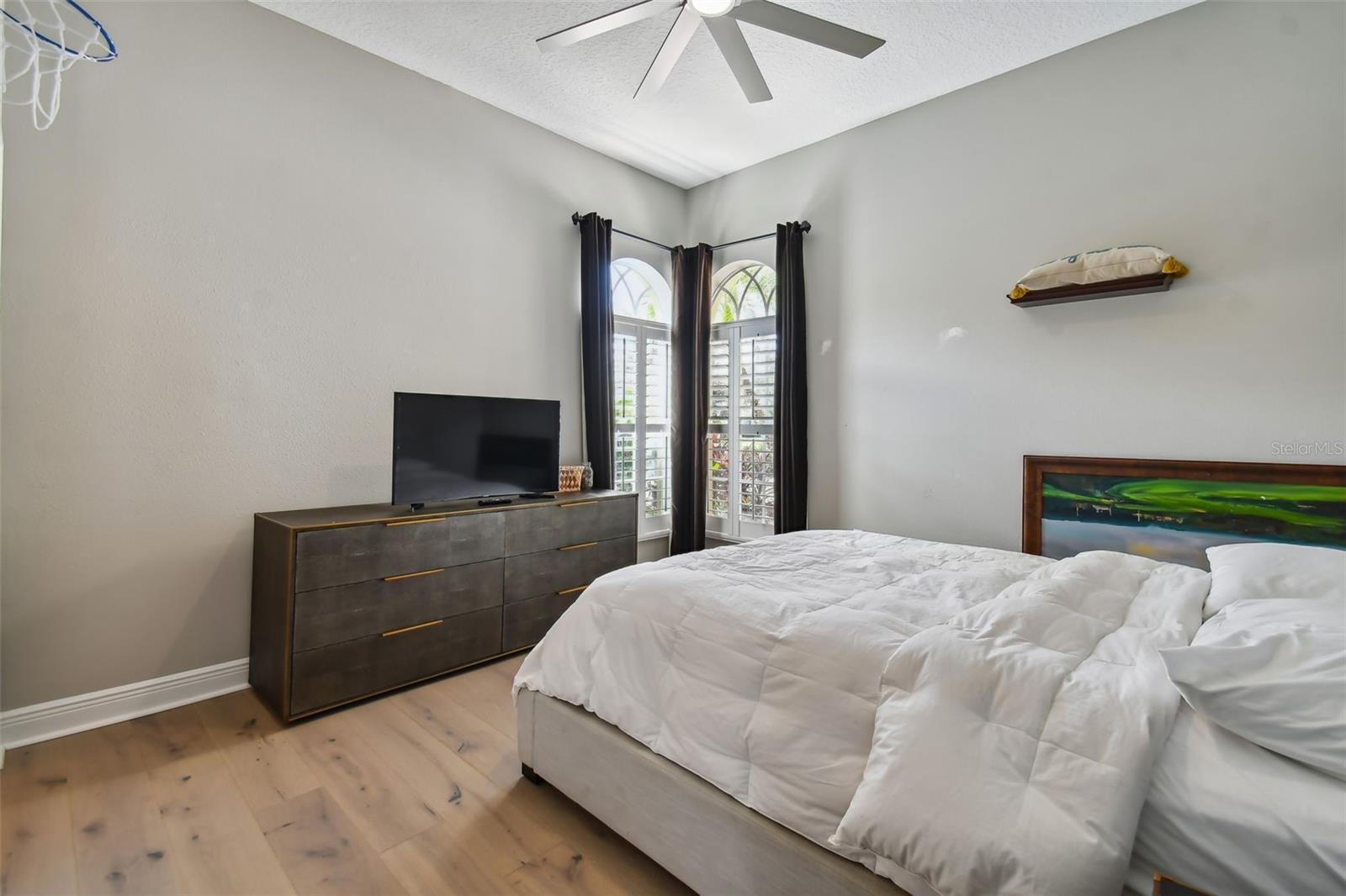 Image 50 of 100 For 10712 Pontofino Circle