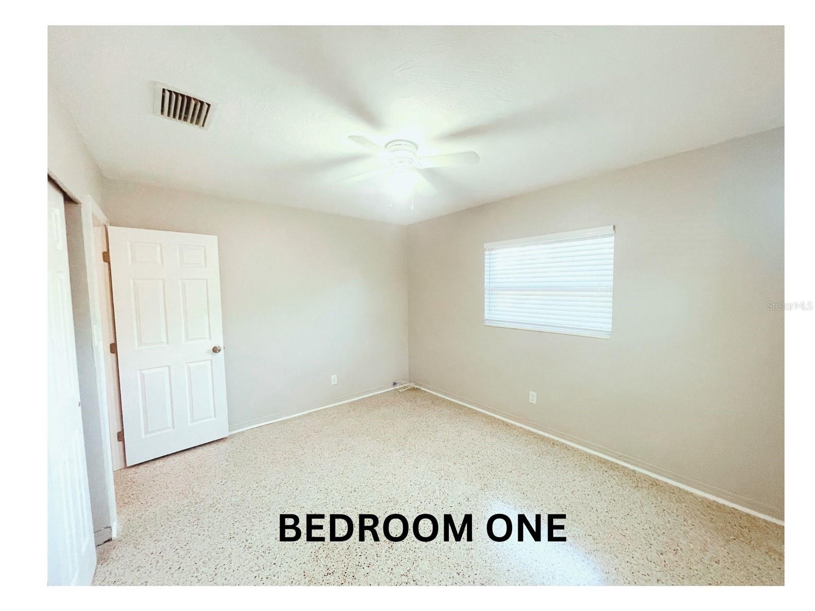 Image 11 of 20 For 5841 4th Avenue N