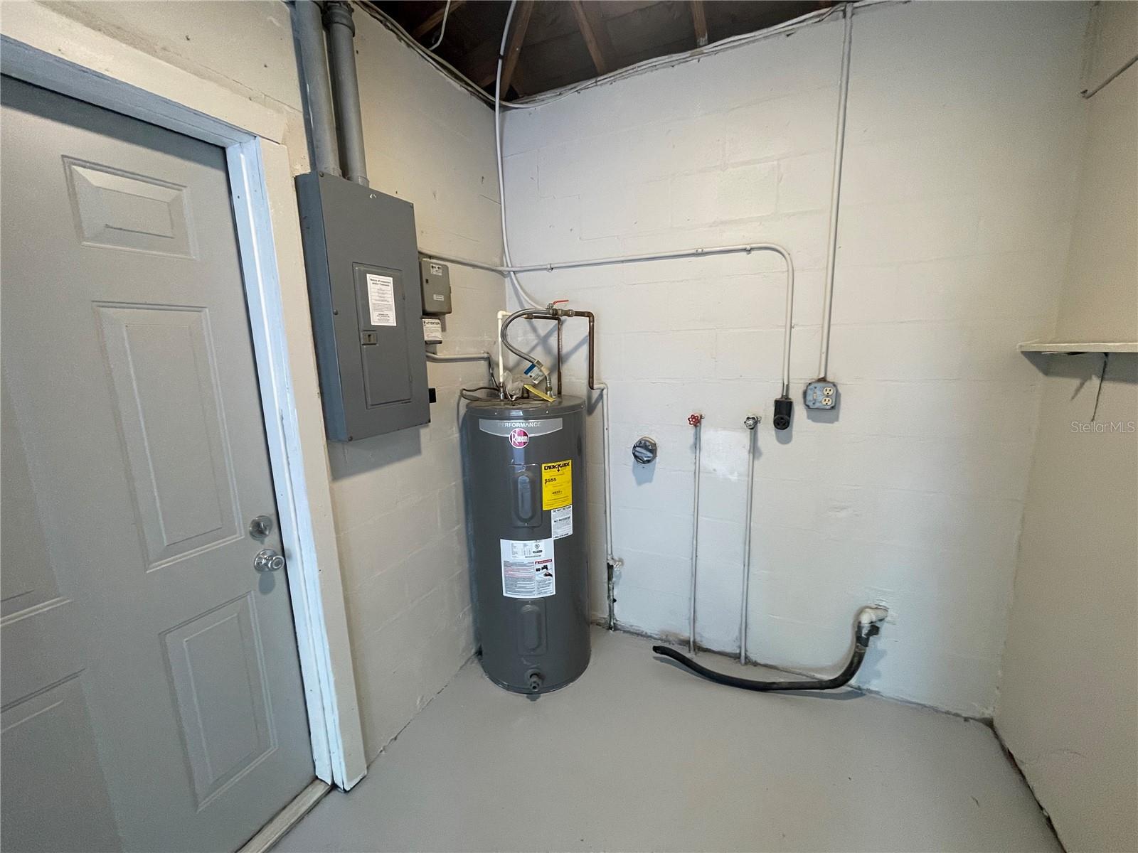 Image 16 of 20 For 5841 4th Avenue N