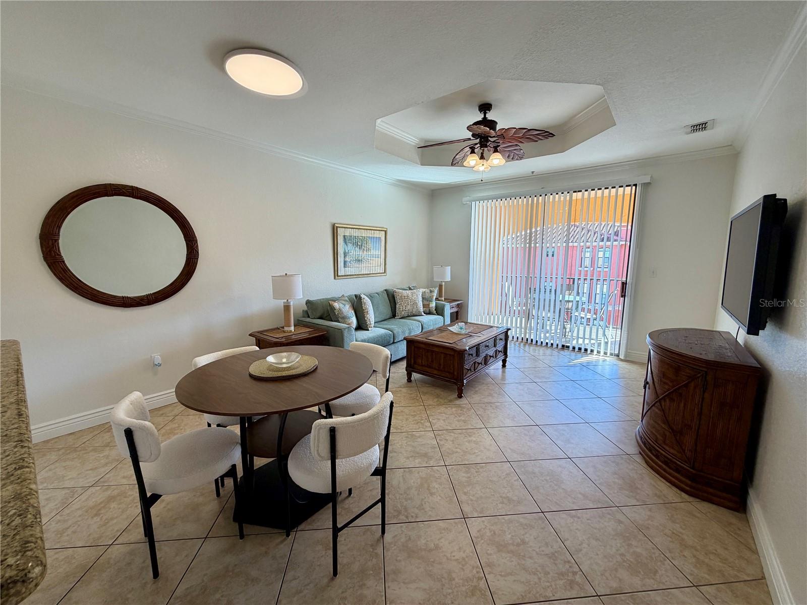 Image 14 of 22 For 2723 Via Capri  834