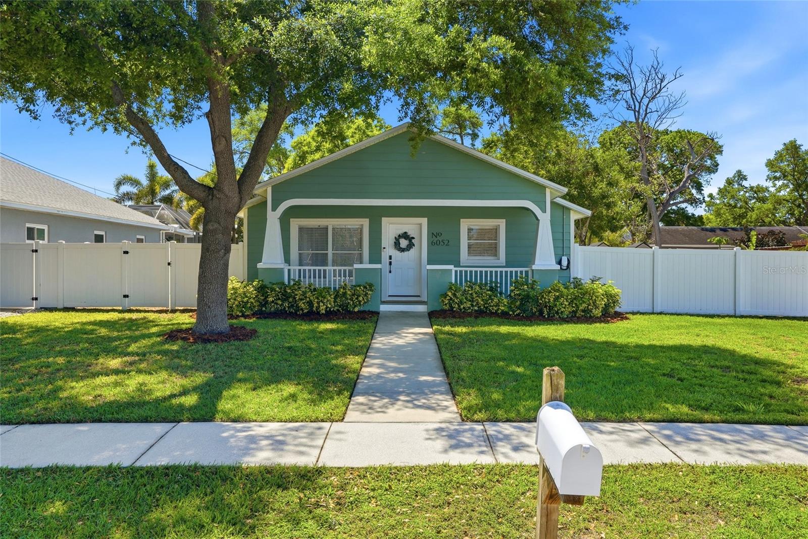 Image 12 of 53 For 6052 114th Avenue N