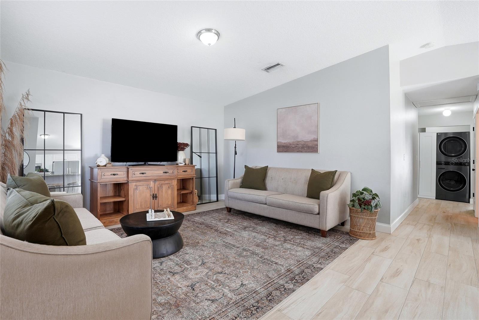 Image 14 of 53 For 6052 114th Avenue N