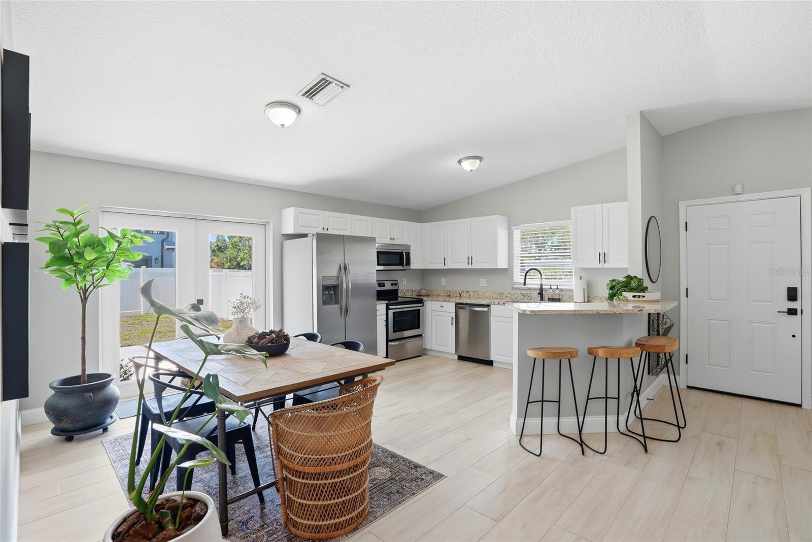 Image 19 of 53 For 6052 114th Avenue N