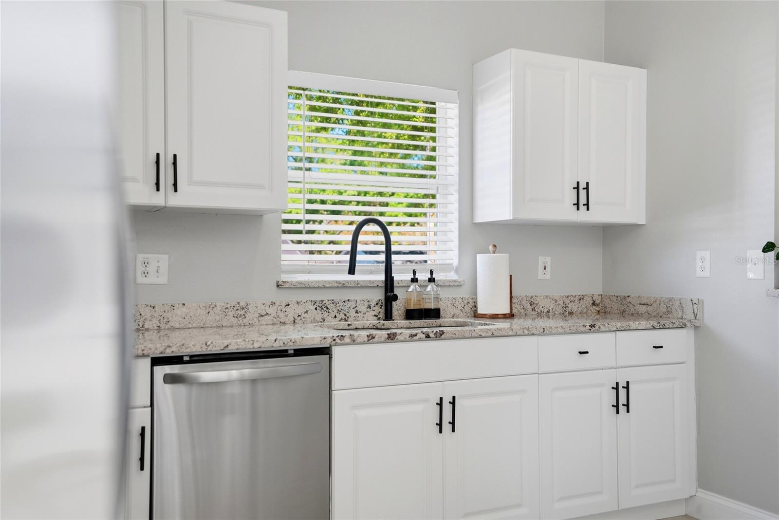 Image 25 of 53 For 6052 114th Avenue N