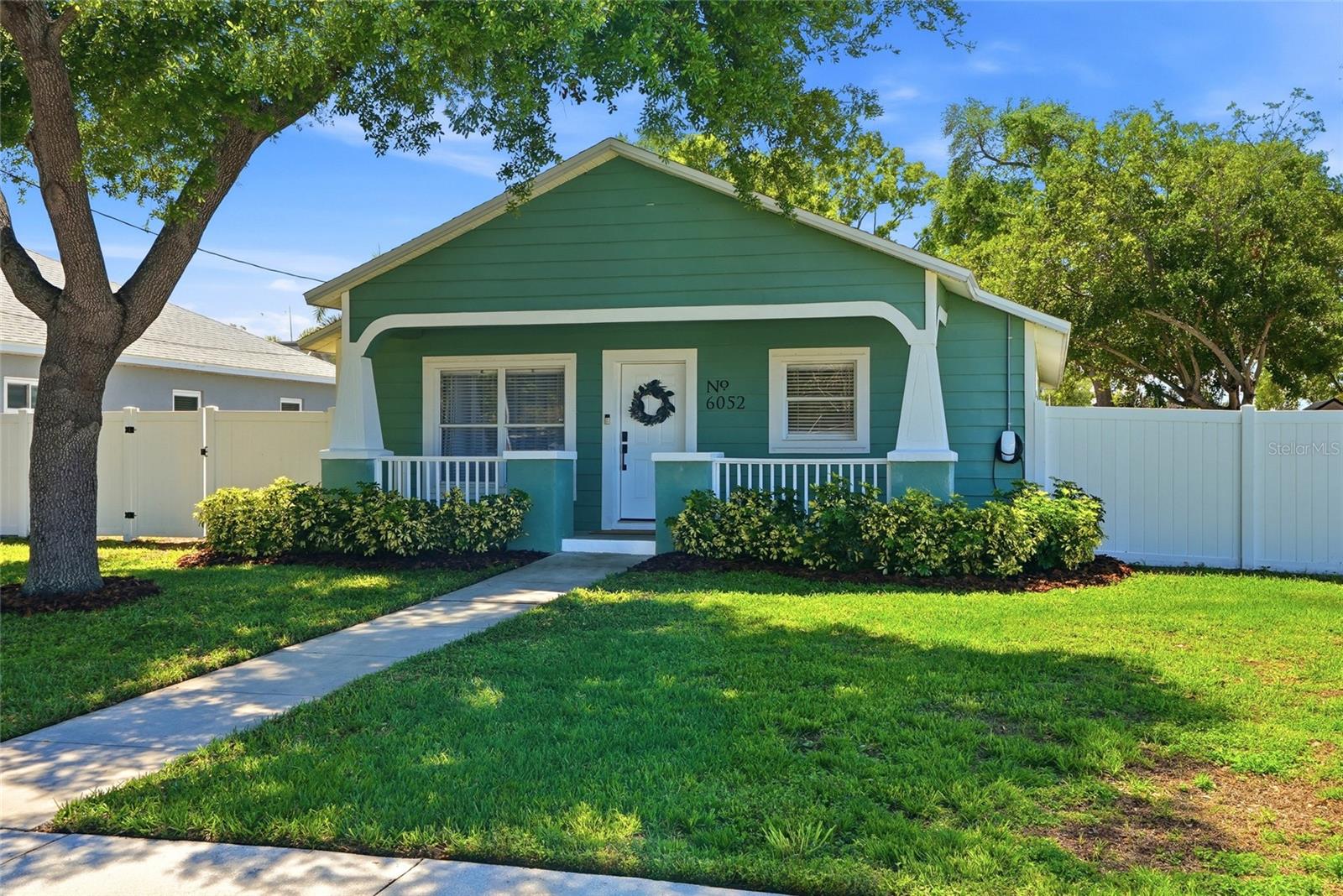 Image 36 of 53 For 6052 114th Avenue N