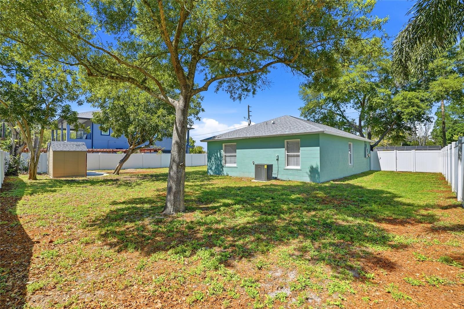 Image 47 of 53 For 6052 114th Avenue N