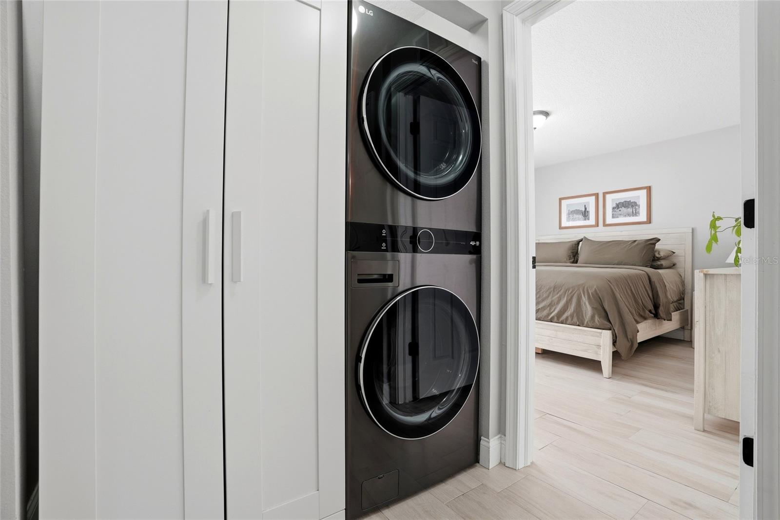 Image 9 of 53 For 6052 114th Avenue N