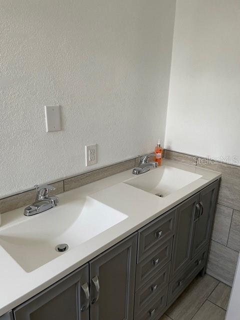 Image 18 of 24 For 4083 30th Avenue N