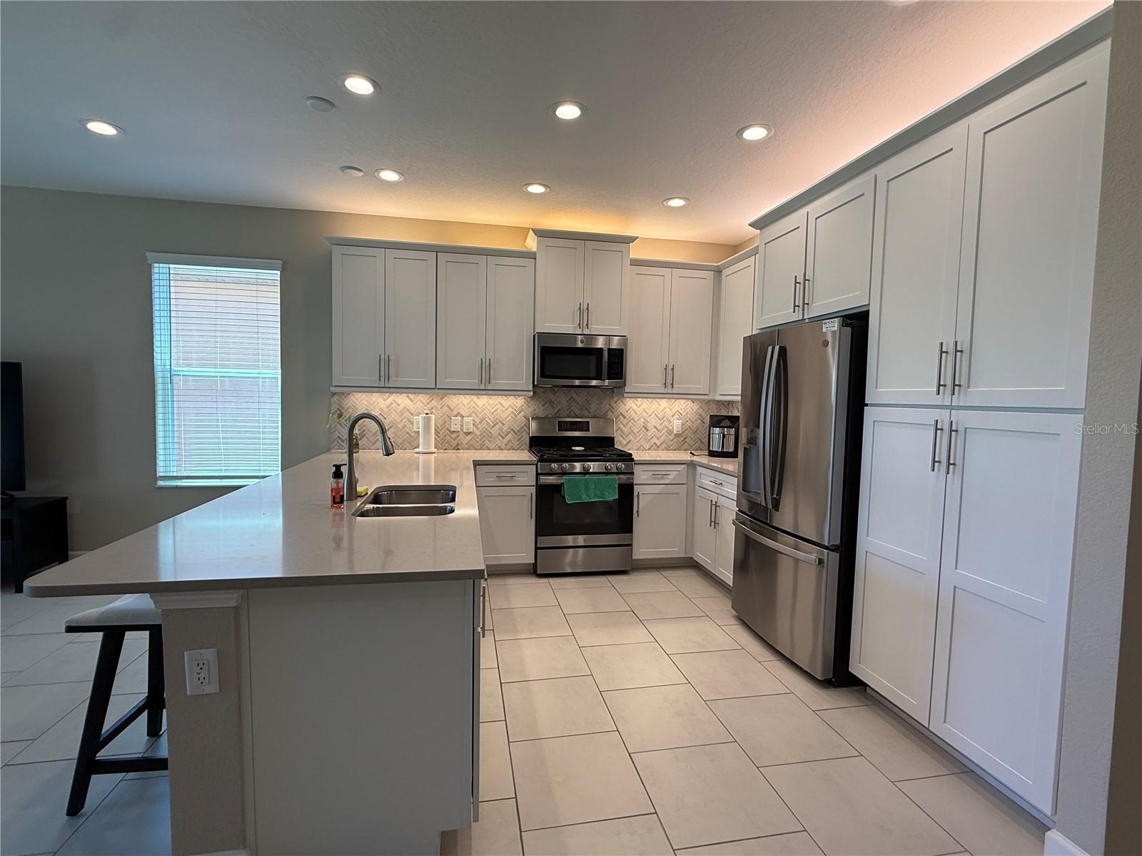 Image 13 of 60 For 3060 Mountain Spruce Terrace