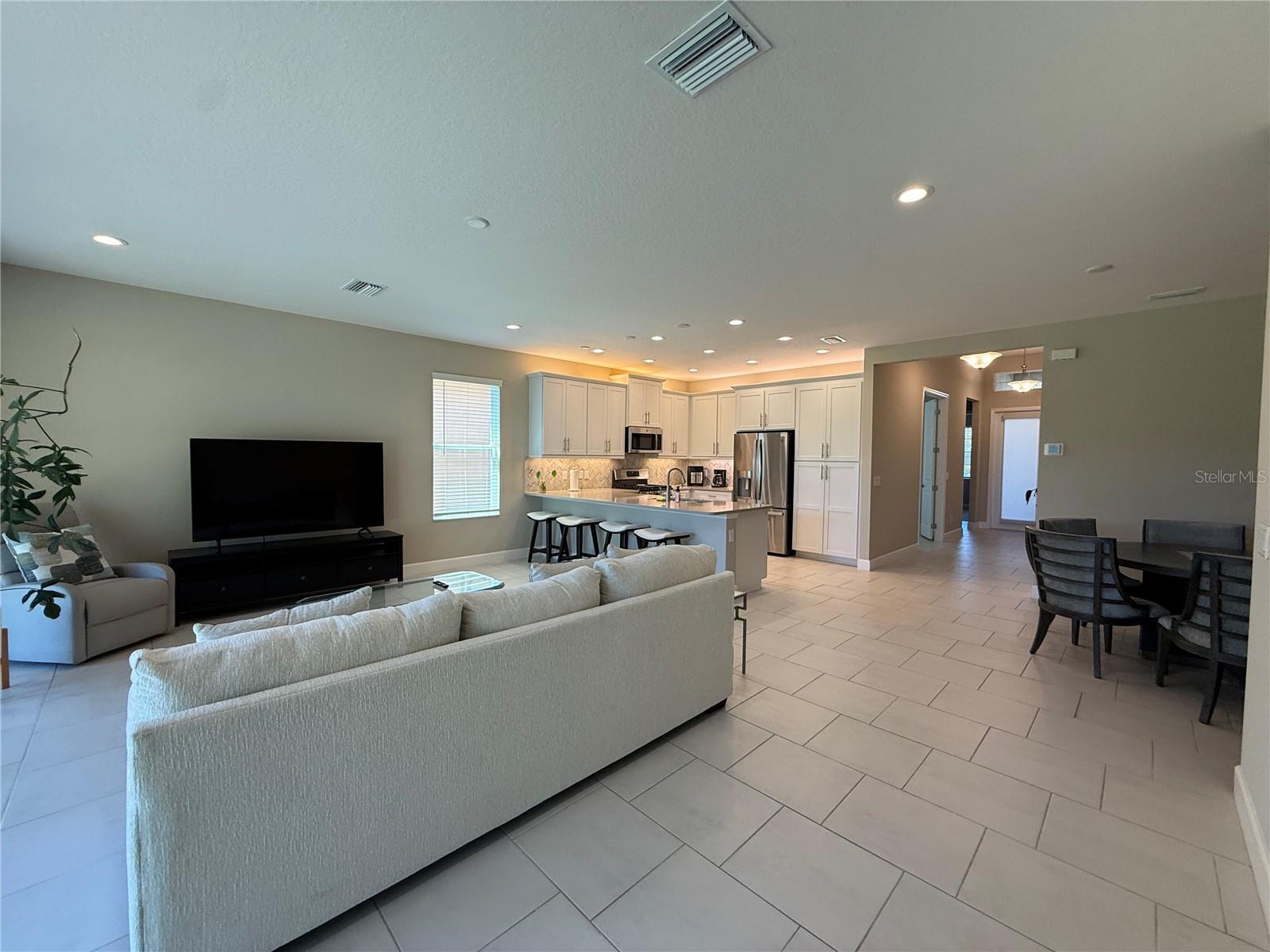 Image 7 of 60 For 3060 Mountain Spruce Terrace