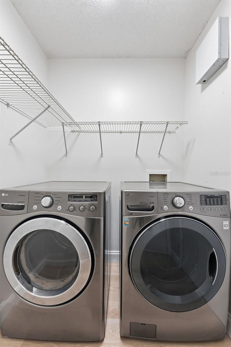 Image 24 of 44 For 5931 Taywood Drive