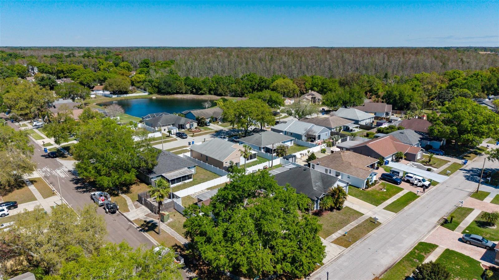 Image 33 of 44 For 5931 Taywood Drive