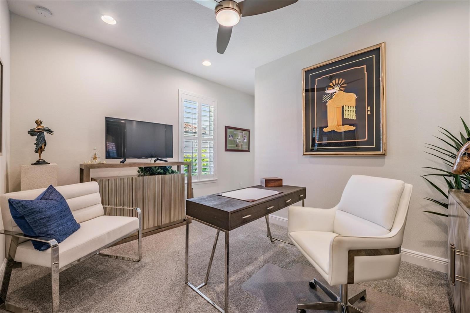 Image 14 of 37 For 13801 Carryback Drive