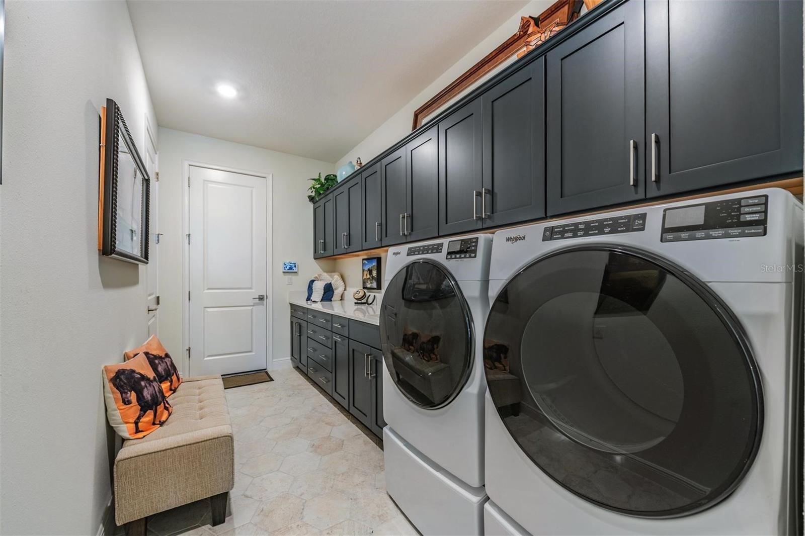 Image 15 of 37 For 13801 Carryback Drive