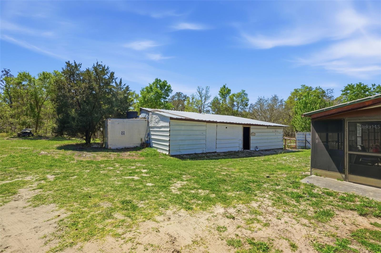 Image 10 of 58 For 16040 Platinum Drive