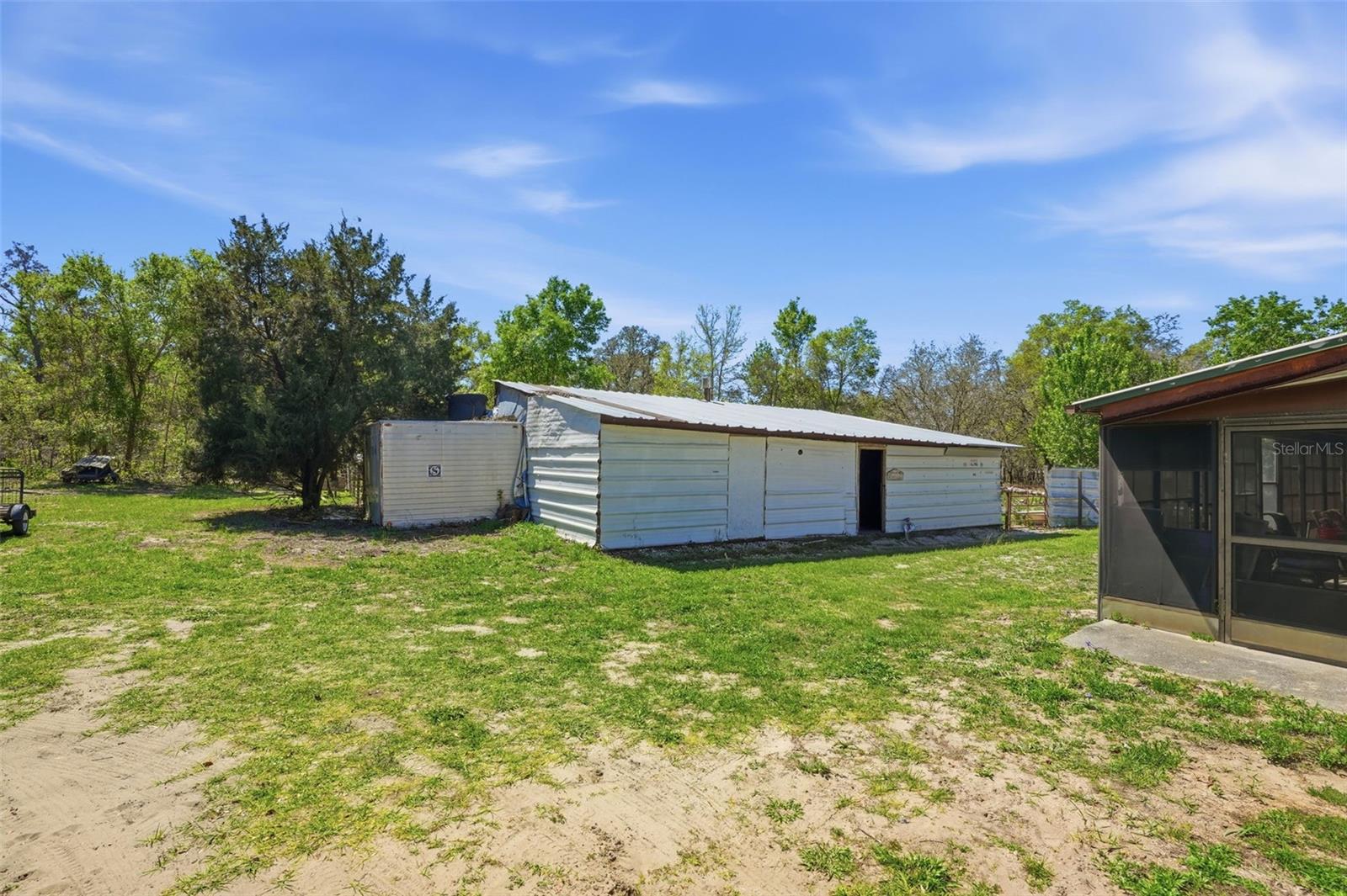 Image 14 of 58 For 16040 Platinum Drive