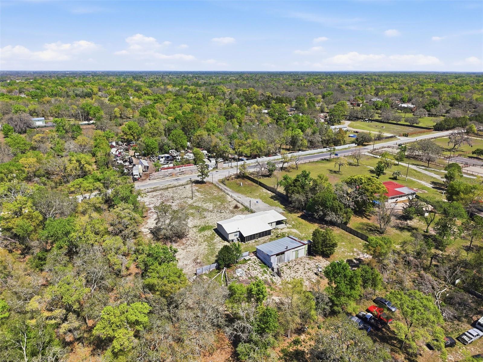 Image 22 of 58 For 16040 Platinum Drive