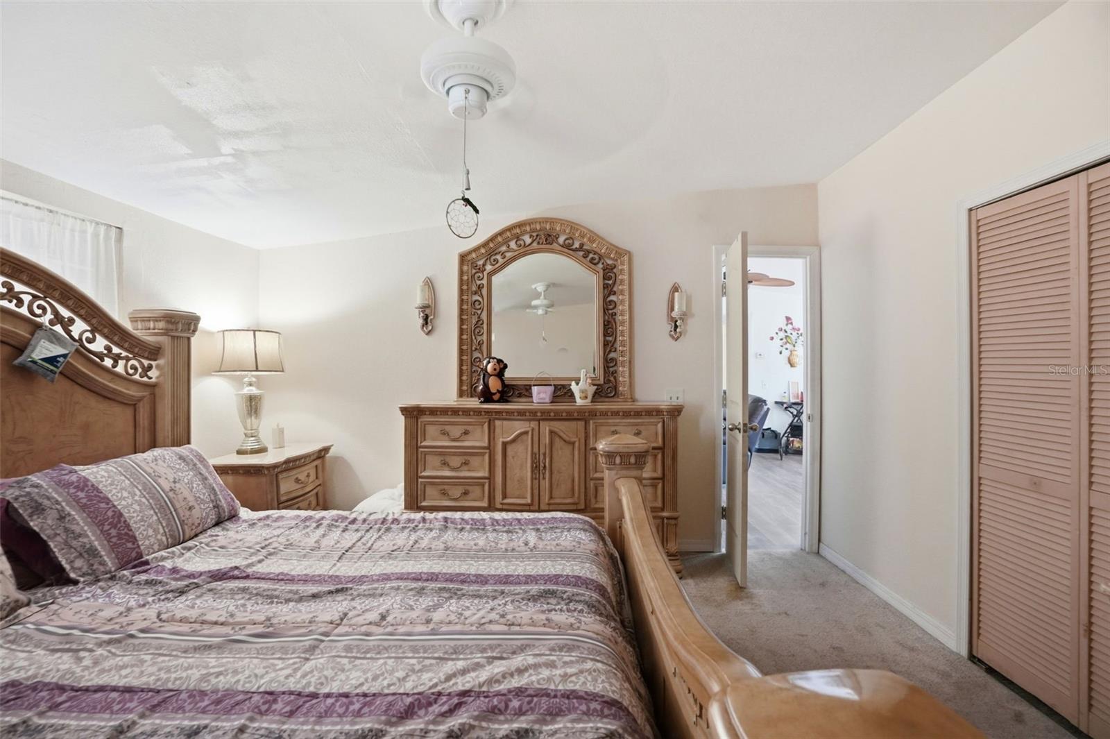 Image 44 of 58 For 16040 Platinum Drive