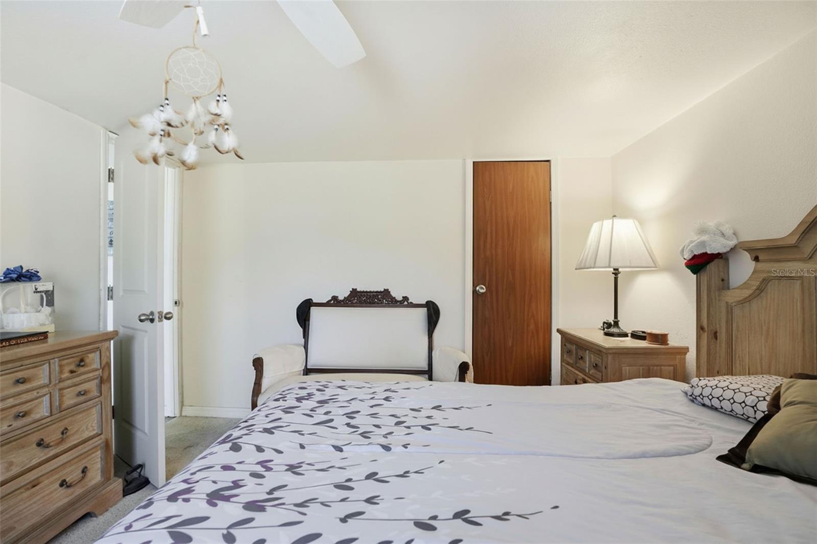 Image 52 of 58 For 16040 Platinum Drive