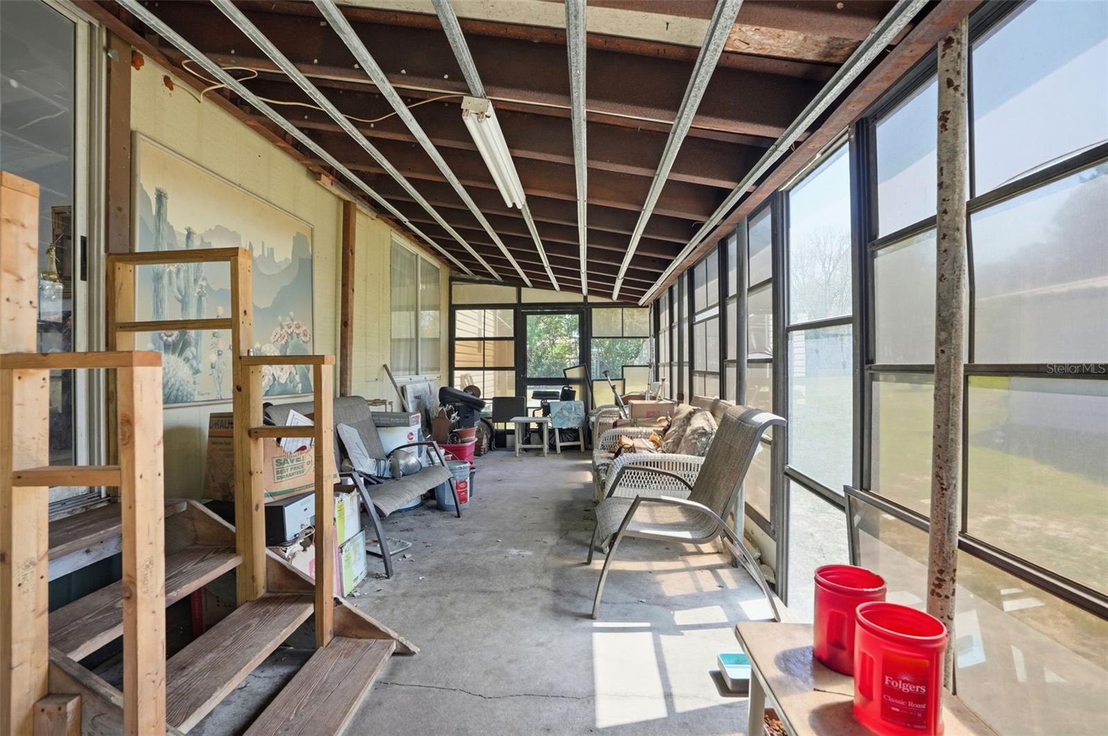 Image 9 of 58 For 16040 Platinum Drive