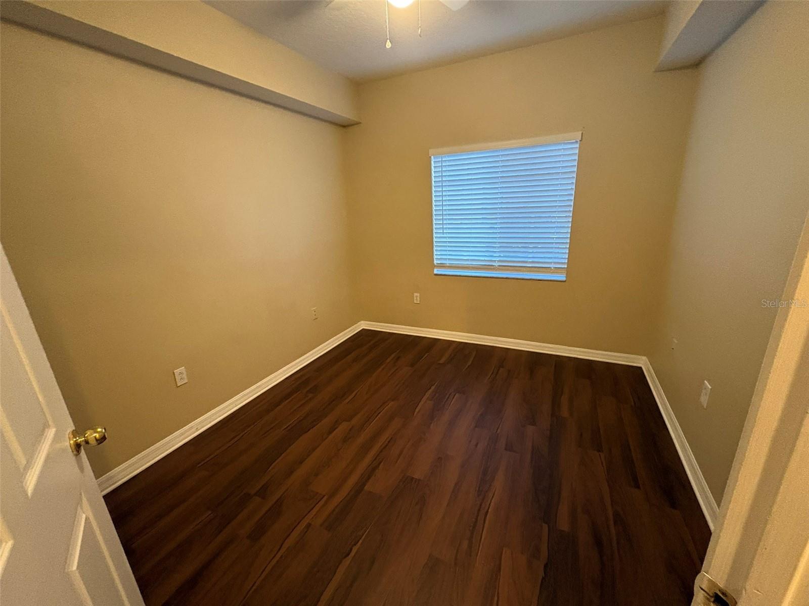 Image 10 of 16 For 9610 Seadale Court 102