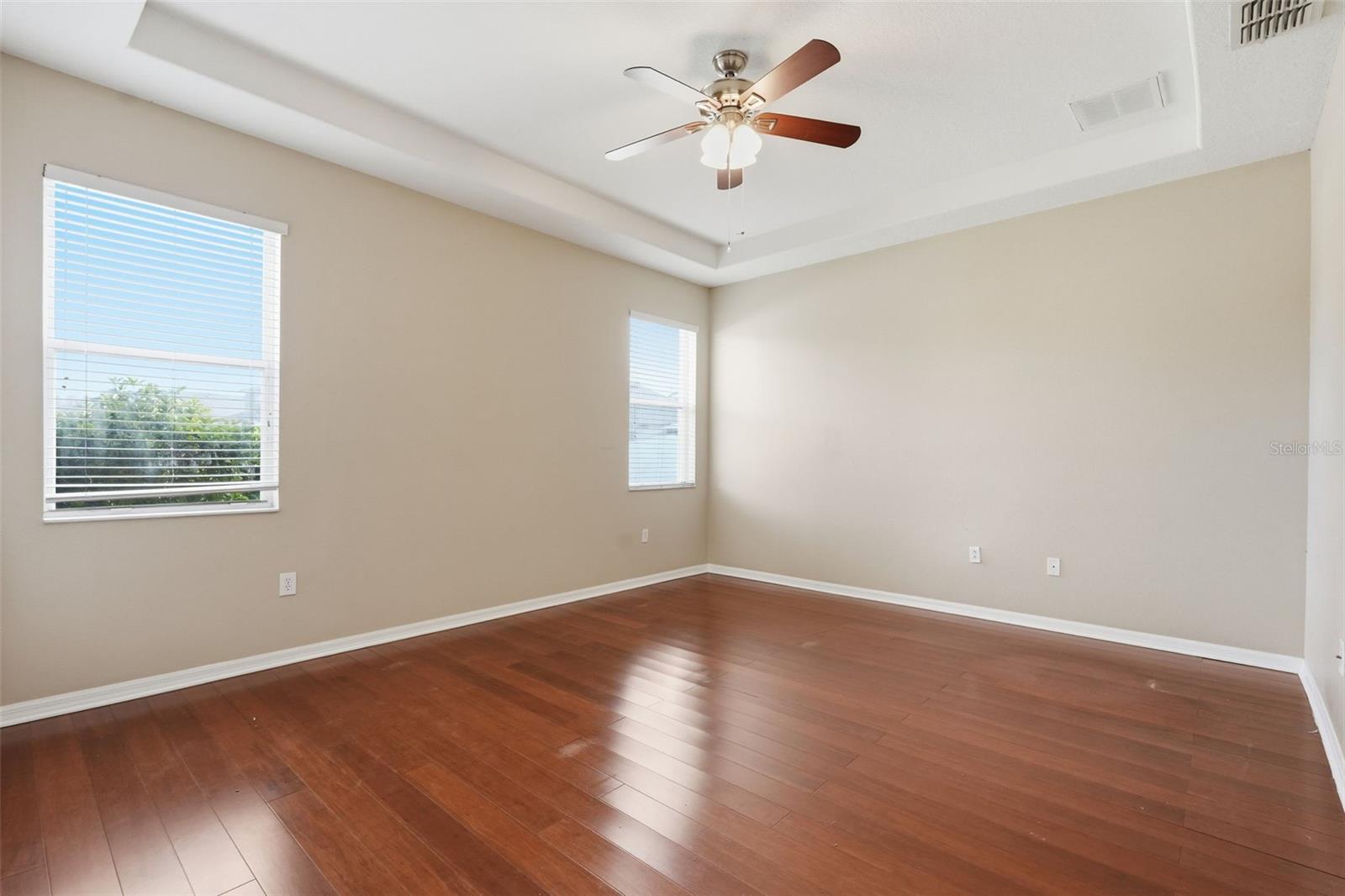 Image 15 of 76 For 19106 Beatrice Lane