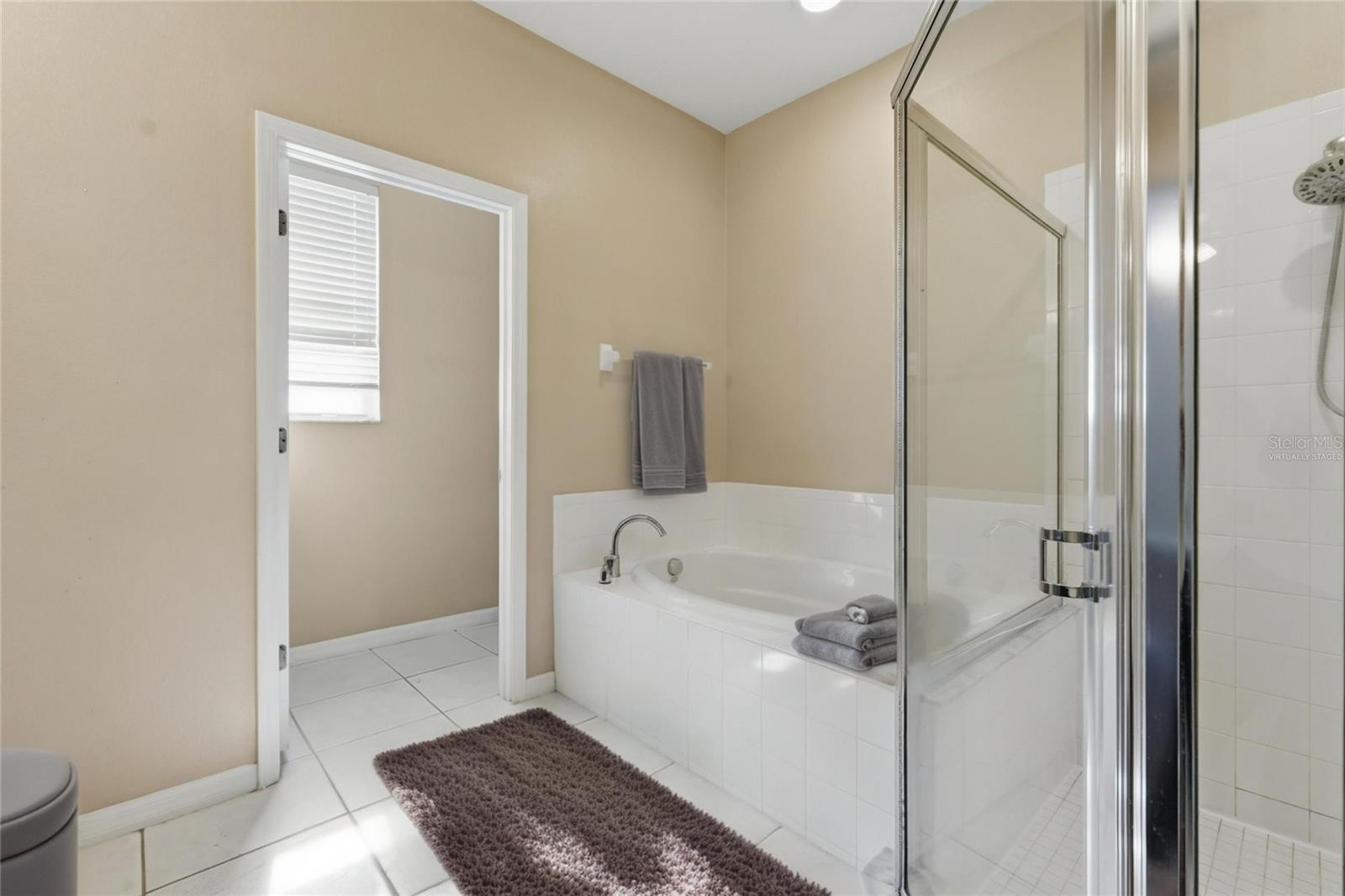 Image 23 of 76 For 19106 Beatrice Lane