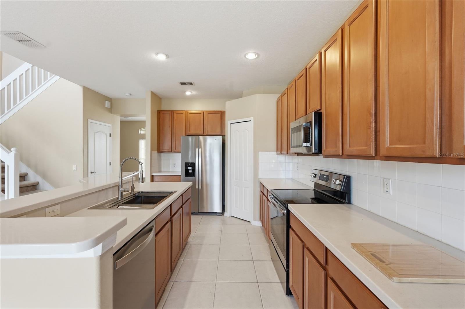 Image 38 of 76 For 19106 Beatrice Lane