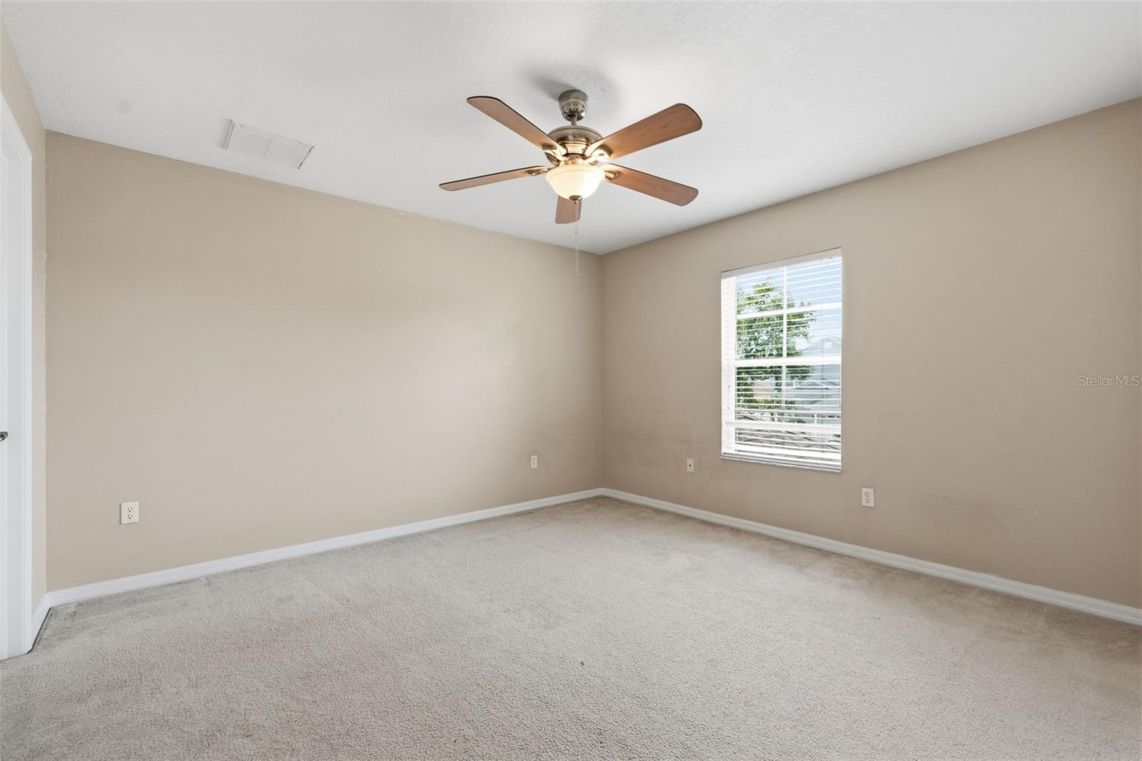 Image 49 of 76 For 19106 Beatrice Lane