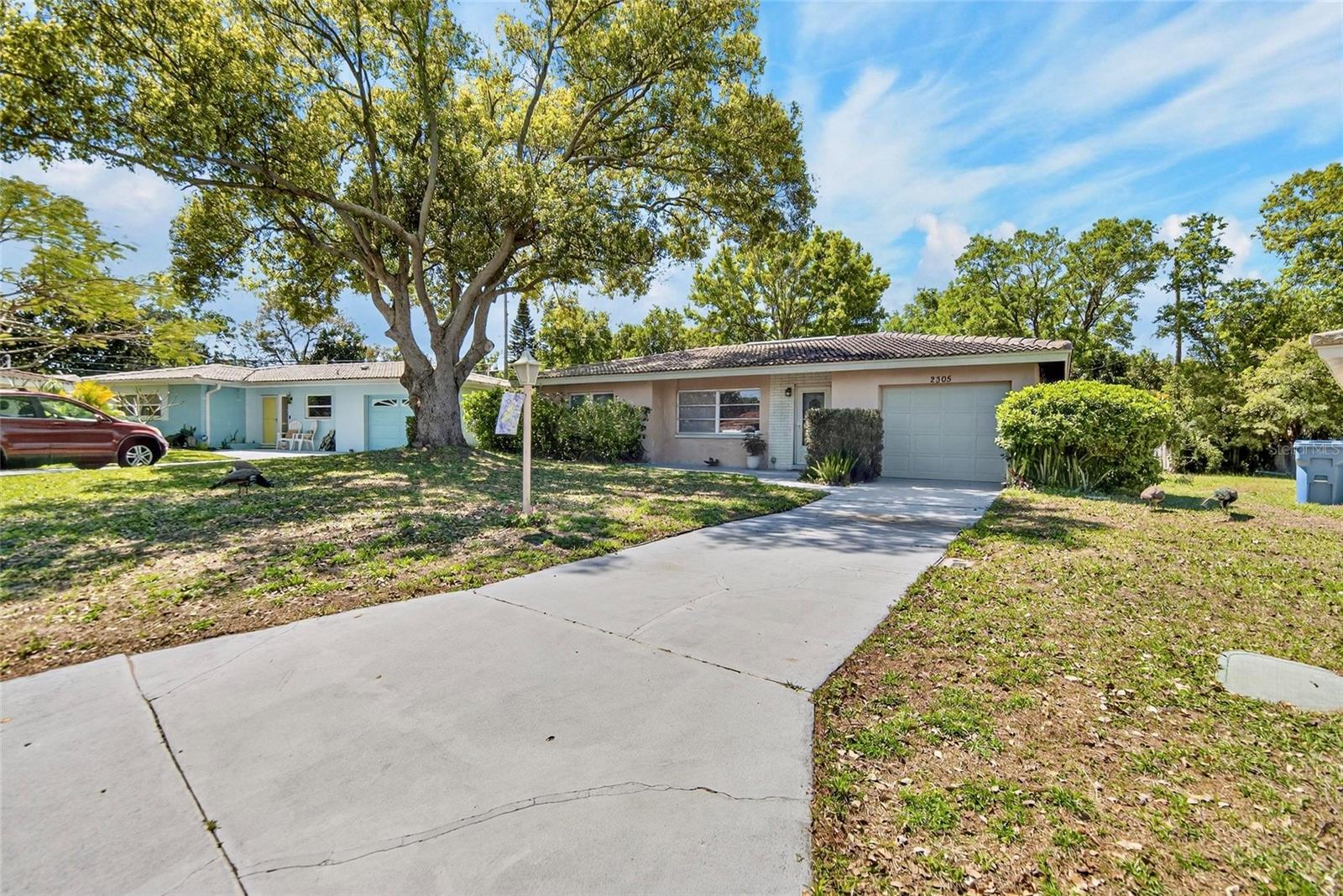 Image 28 of 43 For 2305 Indigo Drive