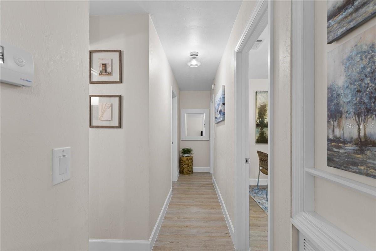 Image 12 of 49 For 606 Wilson Street