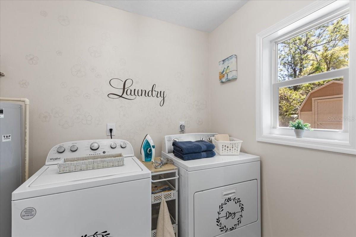 Image 22 of 49 For 606 Wilson Street