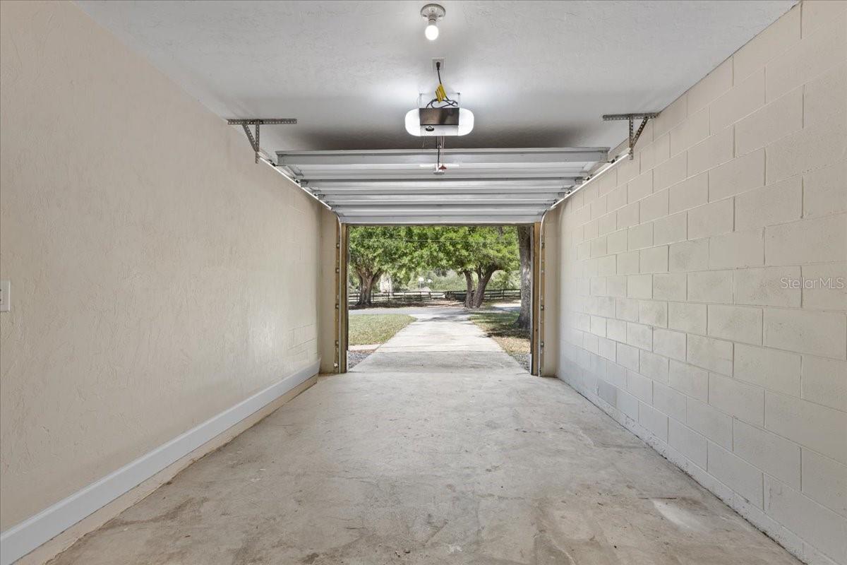 Image 27 of 49 For 606 Wilson Street