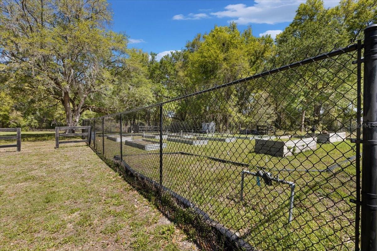 Image 46 of 49 For 606 Wilson Street