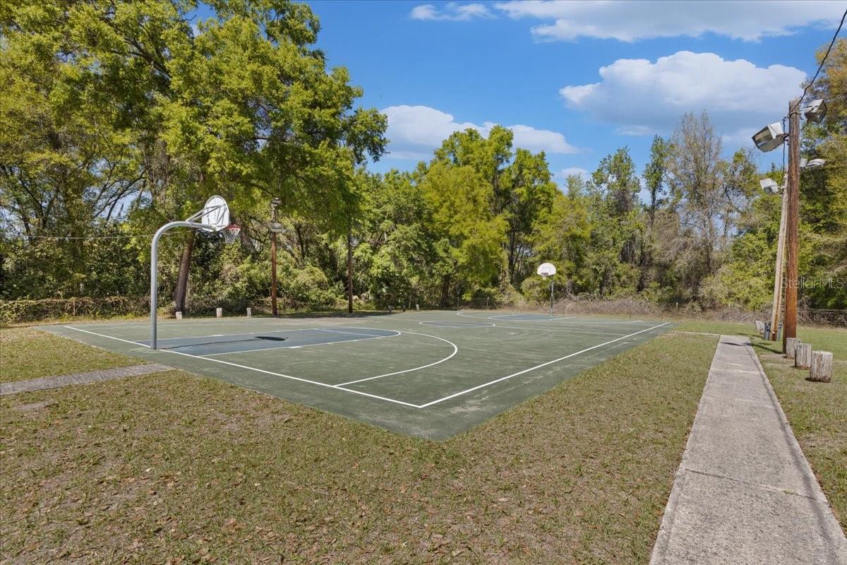 Image 49 of 49 For 606 Wilson Street