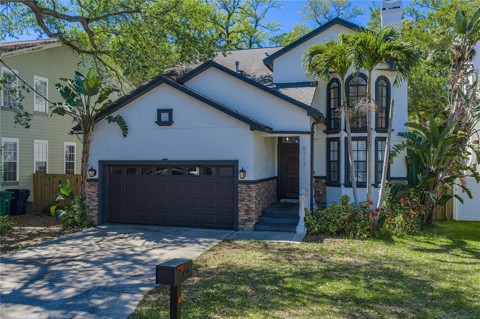 Image 2 of 71 For 6117 Russell Street