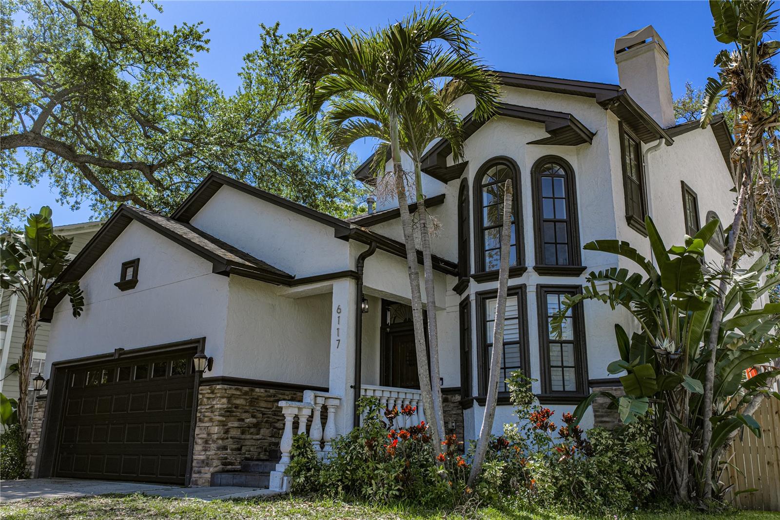 Image 4 of 71 For 6117 Russell Street