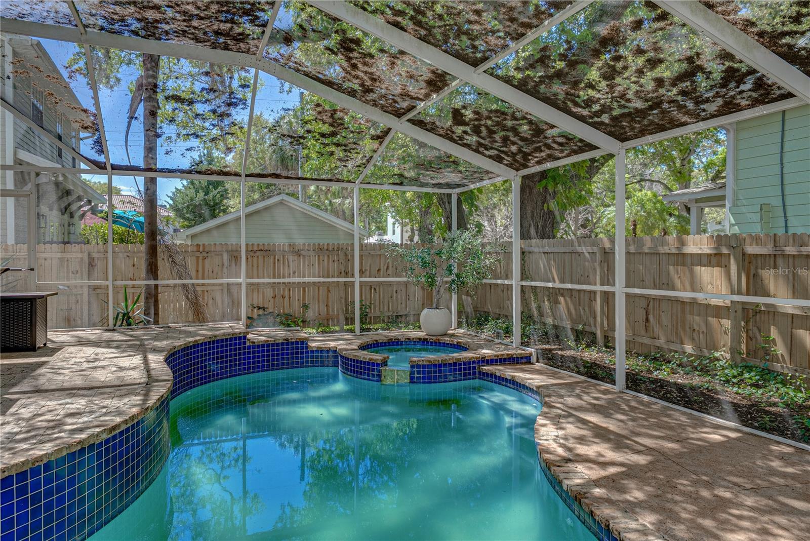 Image 66 of 71 For 6117 Russell Street