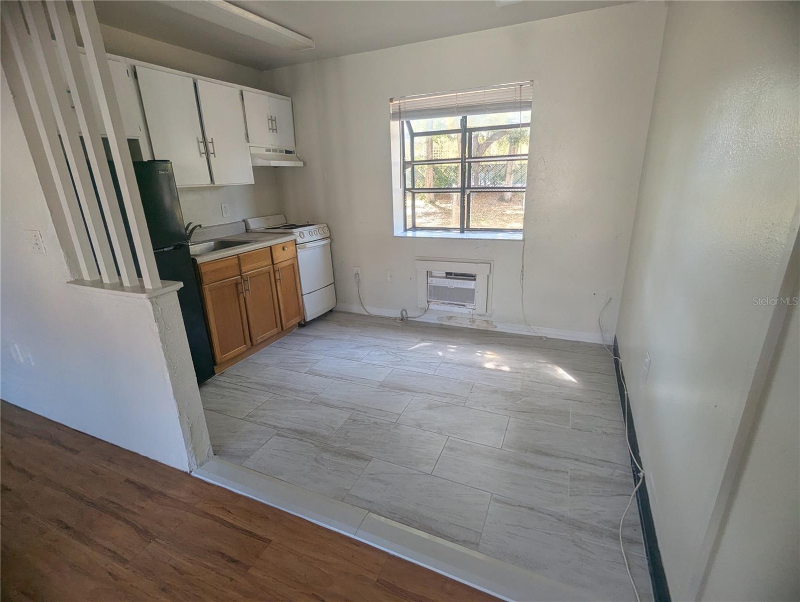 Image 4 of 7 For 2166 Bradford Street 105