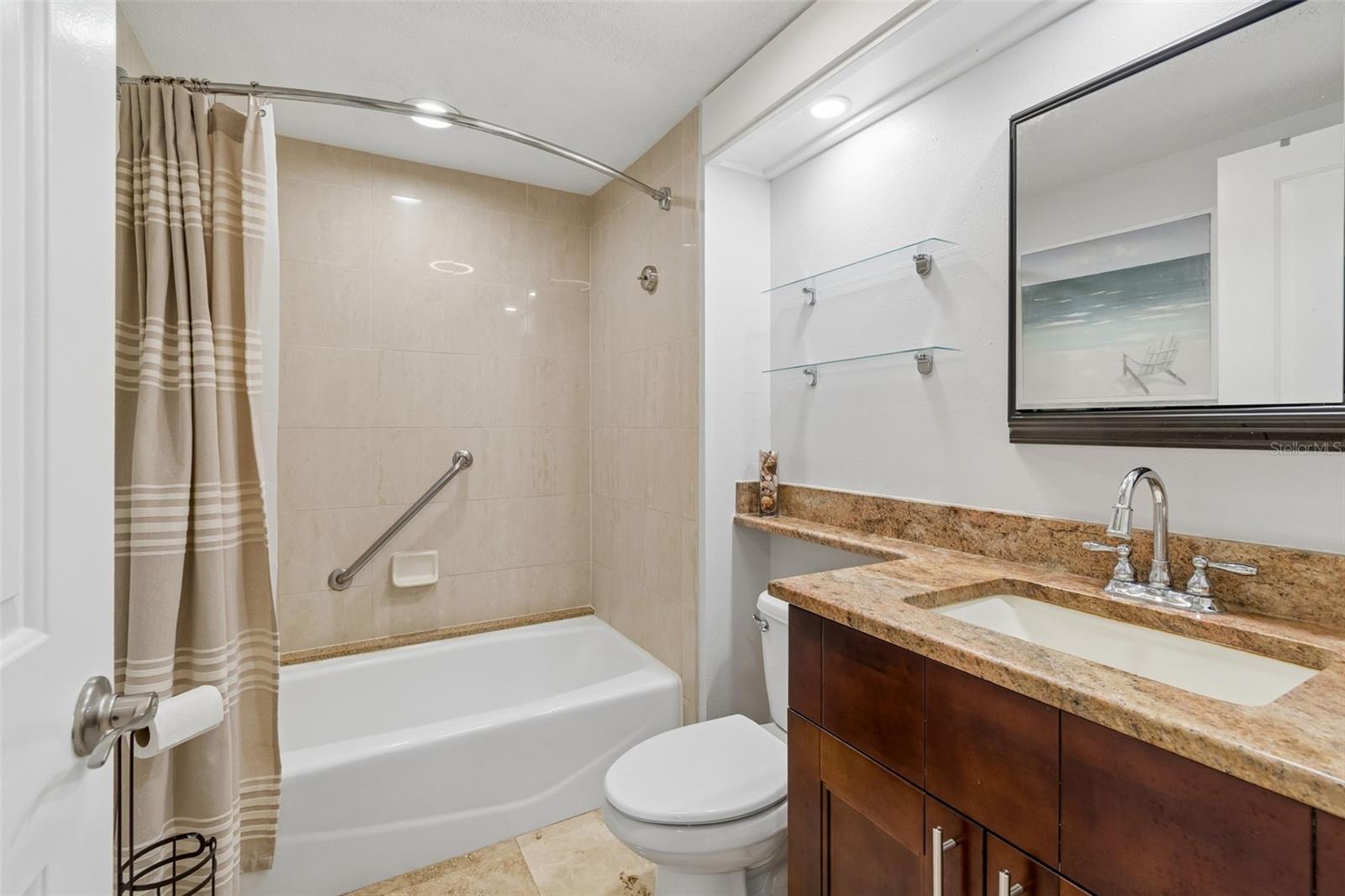 Image 18 of 60 For 36750 Us Highway 19 N 06207