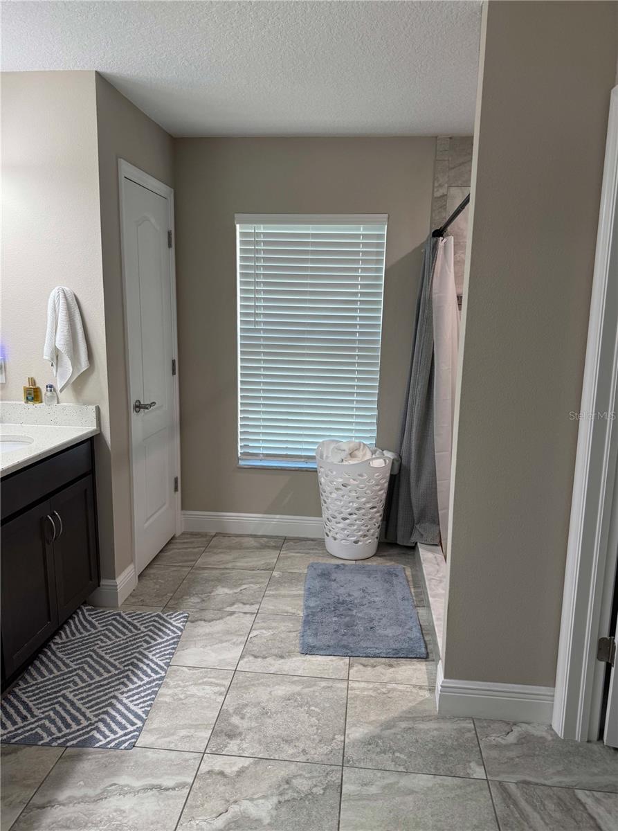 Image 19 of 39 For 172 Linder Drive