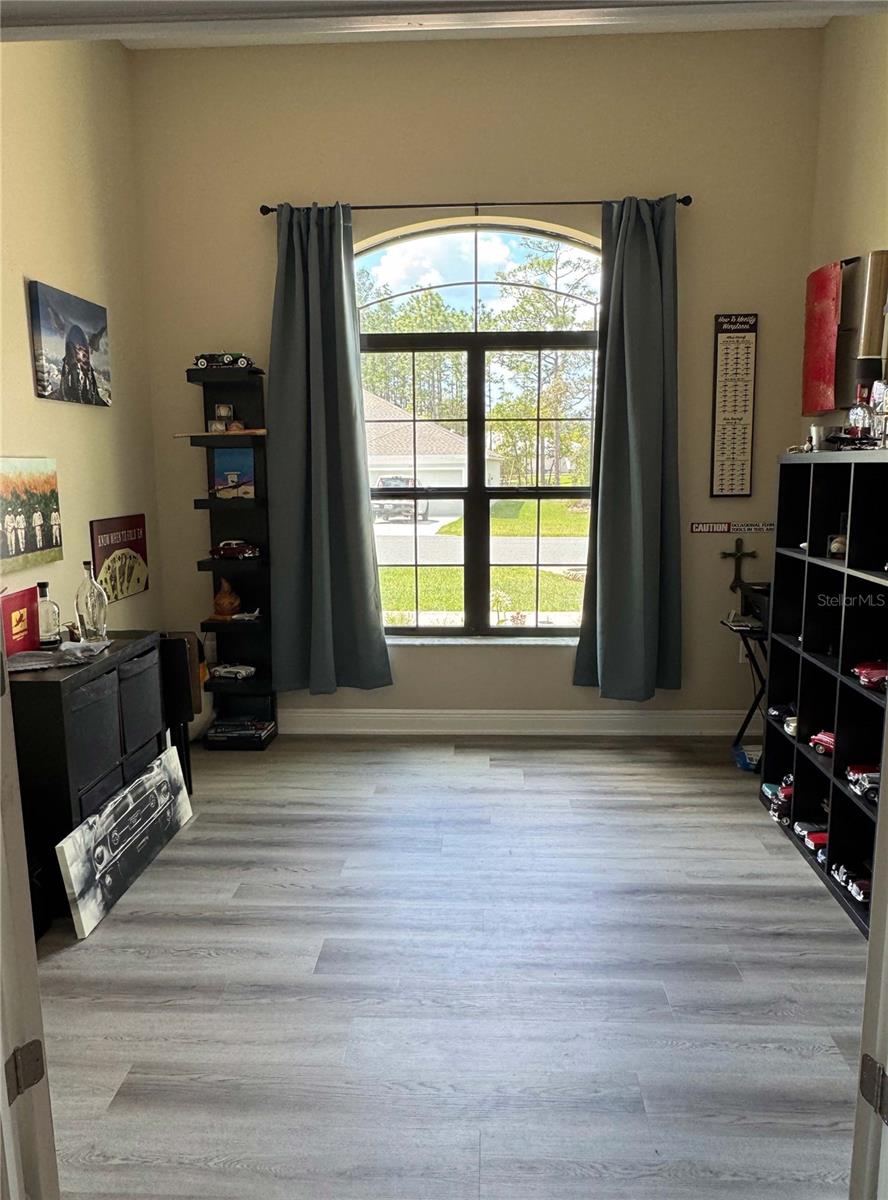 Image 33 of 39 For 172 Linder Drive