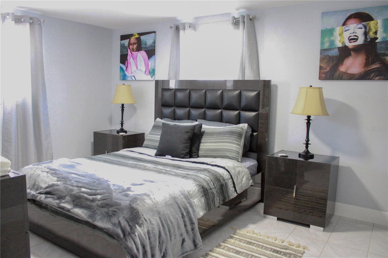 Image 7 of 68 For 7012 Center Creek Drive