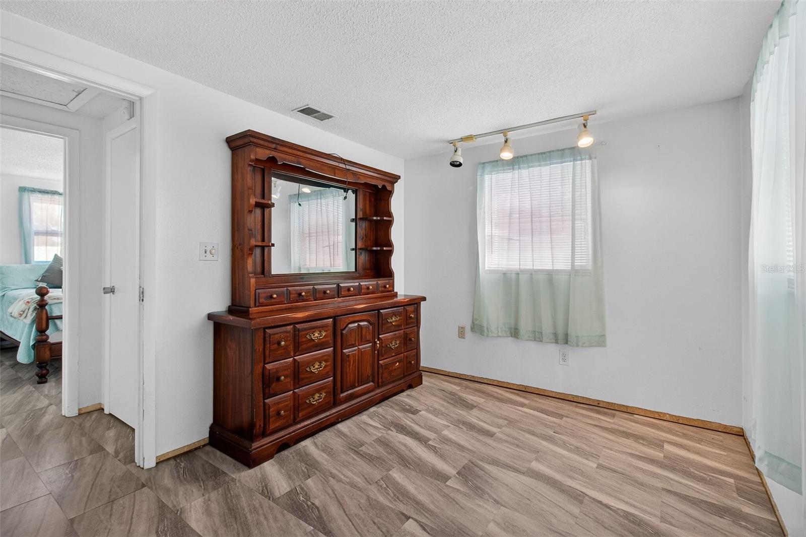 Image 19 of 41 For 5865 92nd Avenue N