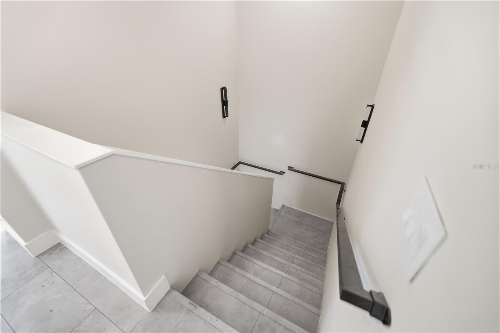 Image 9 of 24 For 4355 Fontanarosa Village Court