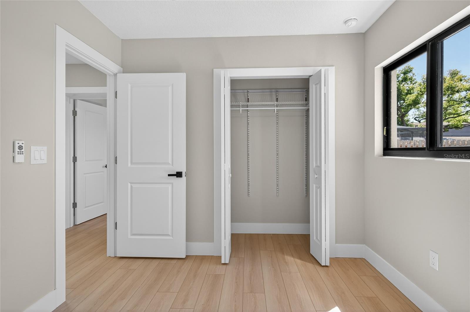 Image 14 of 39 For 3512 Mcelroy Avenue