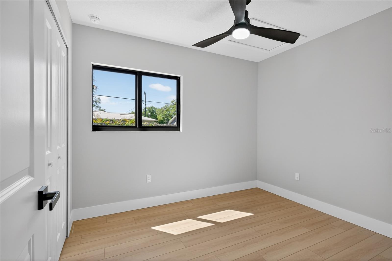 Image 15 of 39 For 3512 Mcelroy Avenue