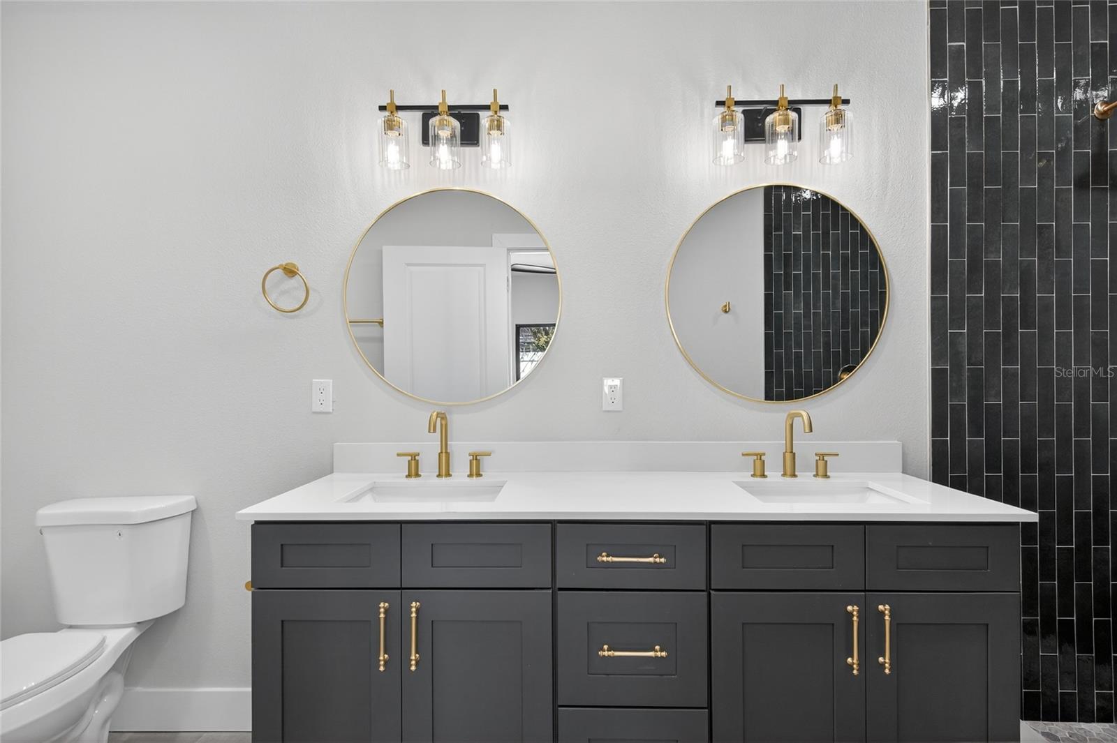 Image 22 of 39 For 3512 Mcelroy Avenue