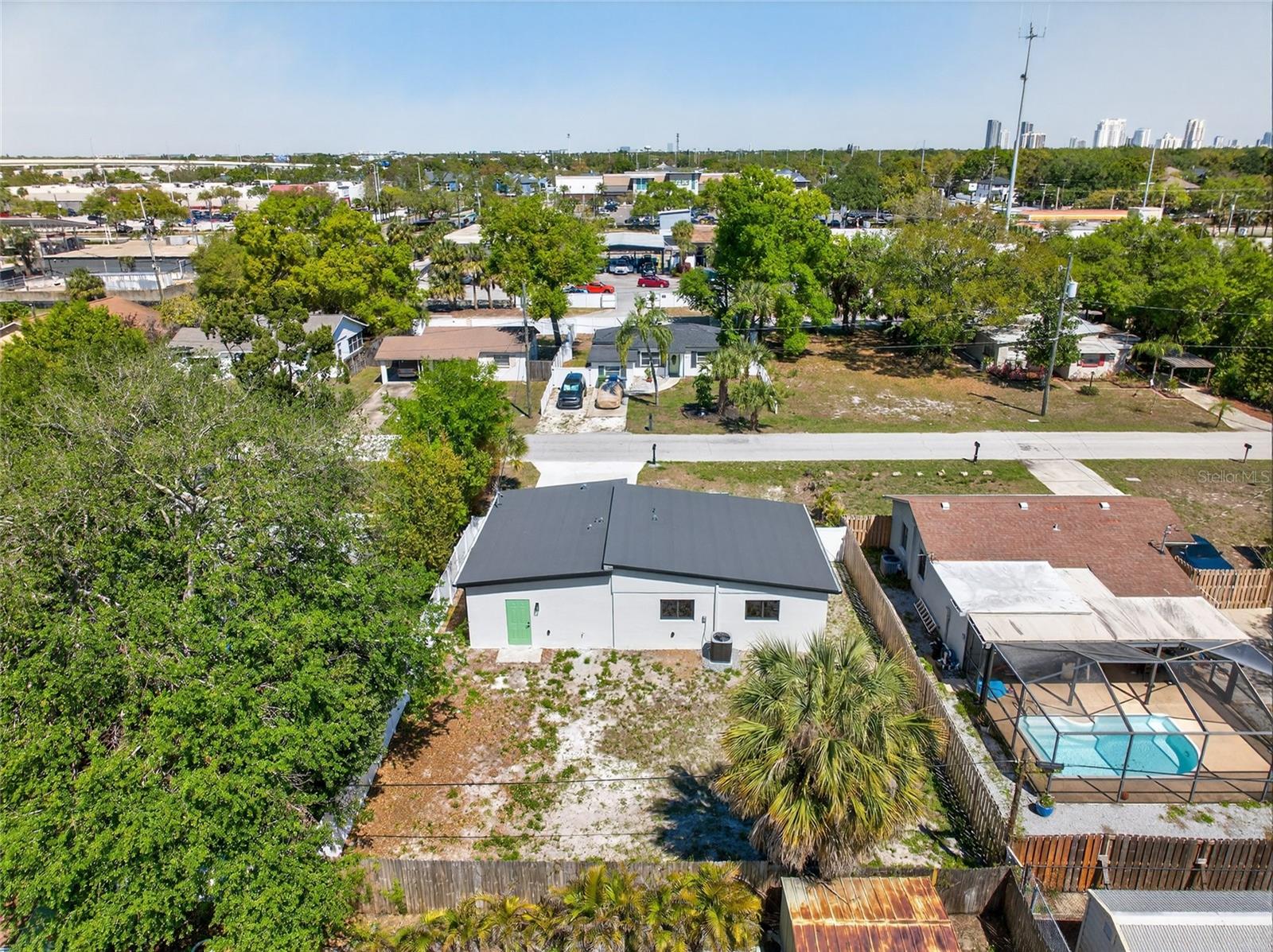 Image 33 of 39 For 3512 Mcelroy Avenue