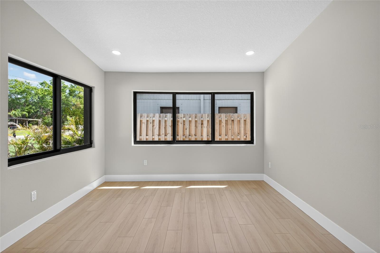 Image 7 of 39 For 3512 Mcelroy Avenue